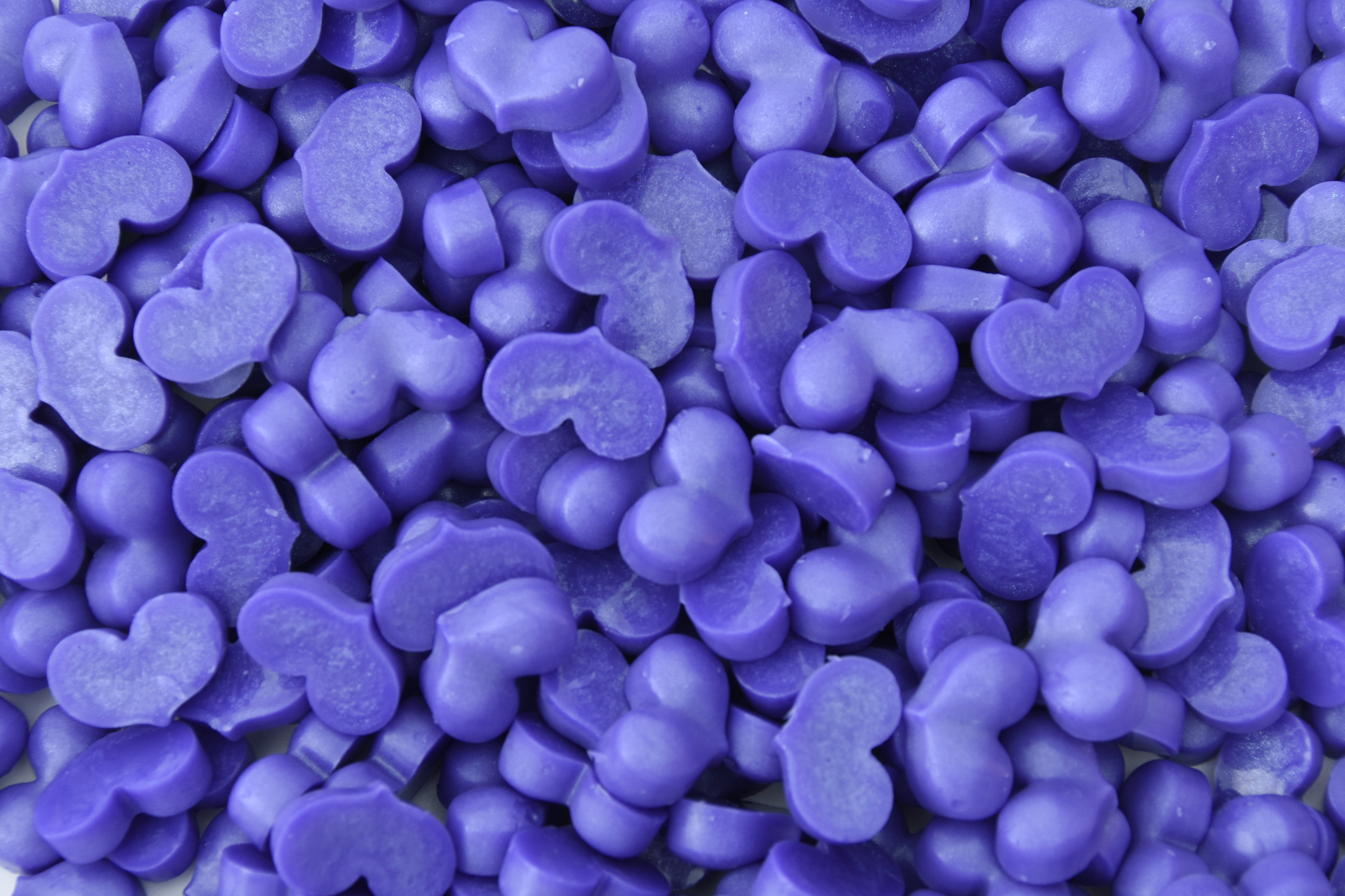 Waxkiss Love Heart Wax Beads - Purple- Shimmer - Free Rosin